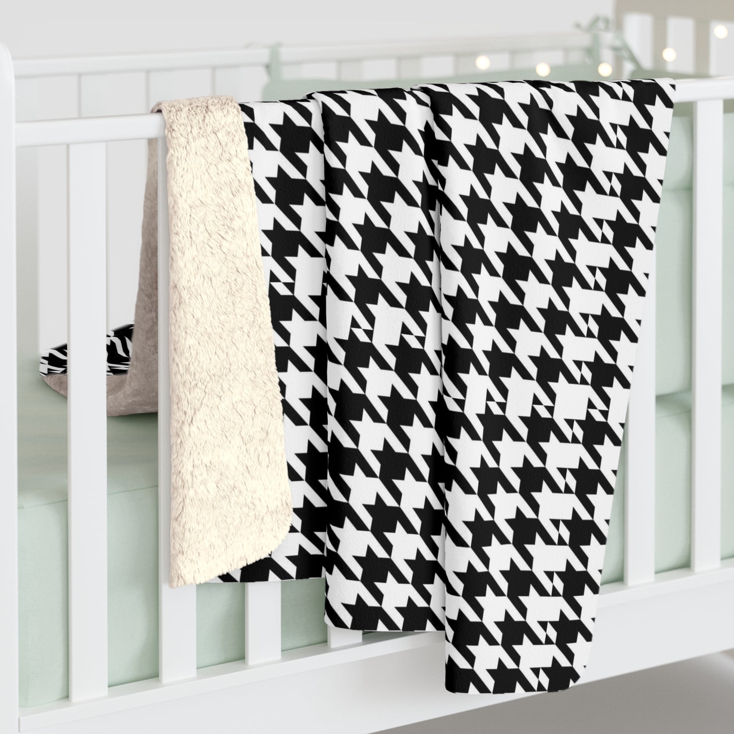 Houndstooth Sherpa Fleece Blanket